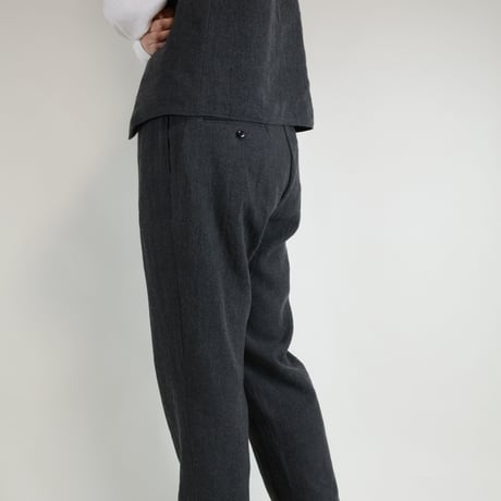 麻ウールのパンツ　チャコールグレー　秋冬