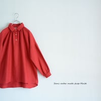 赤のドロップシャツ