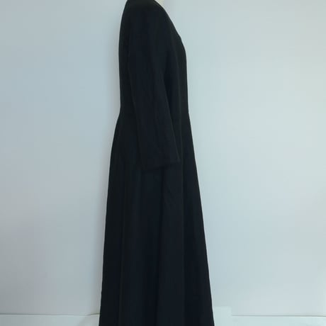 パールボタンのカシュクールワンピース（黒）