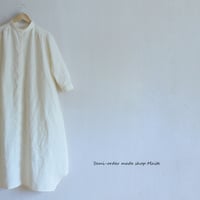 前開きのシャツワンピース　天日干しリネン100％