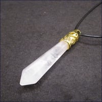 金属装飾付き六角柱パワーストーンネックレス（水晶）　U0087