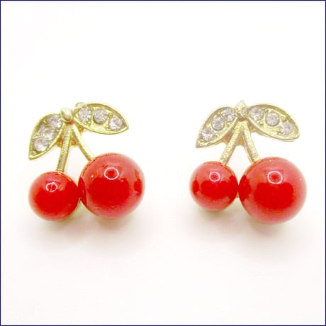 ラインストーンさくらんぼピアス　U0093