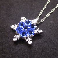 雪の結晶（スノーフレークネックレス）ネックレス　U0042