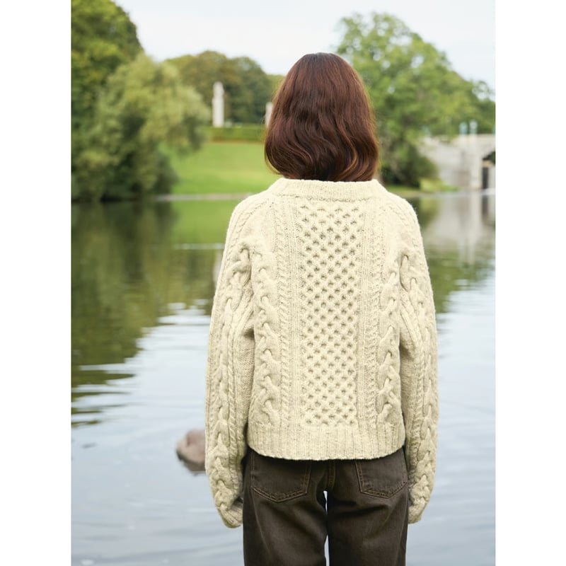日本語文章パターン付キット Wilbur Cable Sweater | K2tog Yarn