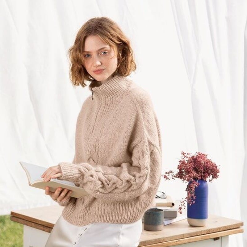 翻訳編図付キット Sienna Zip Sweater | K2tog Yarn and Ha