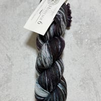 [Cascade] Heritage6 Hand Paints 605 (Nightshadow)