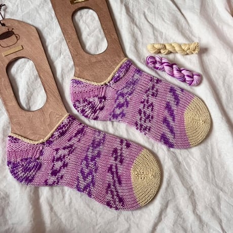 廃番色 [Cascade] Heritage Prints 156 (Lilacs)