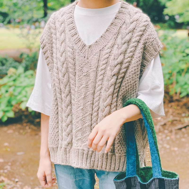 翻訳編図付キット Lana Vest (Ecological version) | K2tog