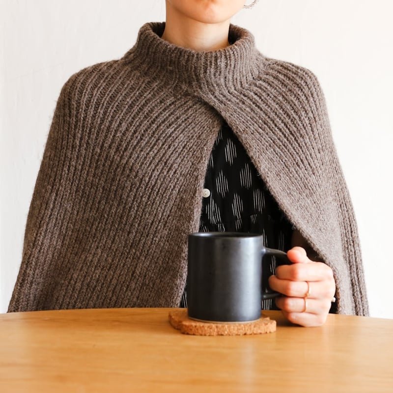 Mant Cape | K2tog Yarn and Handmade