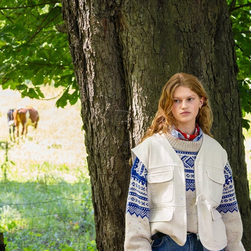 日本語文章パターン付キット Marius Ladies Sweater from 2410 N