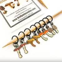 [FireflyNotes] Stitch Marker Mushroom Enamel