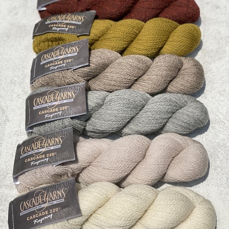 [Cascade] Cascade 220 Fingering - 8010 (Natural - Undyed)