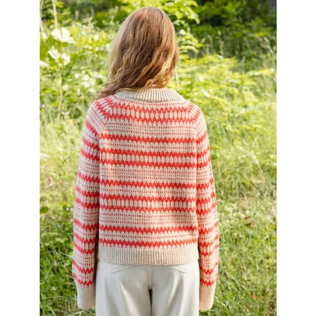 日本語文章パターン付キット Kleiva Ladies Sweater from 2410 Norske Ikoner