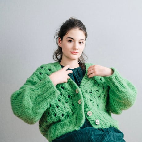 柿乃葉 Cashmere Kyou-Kyouassyuku Sweater