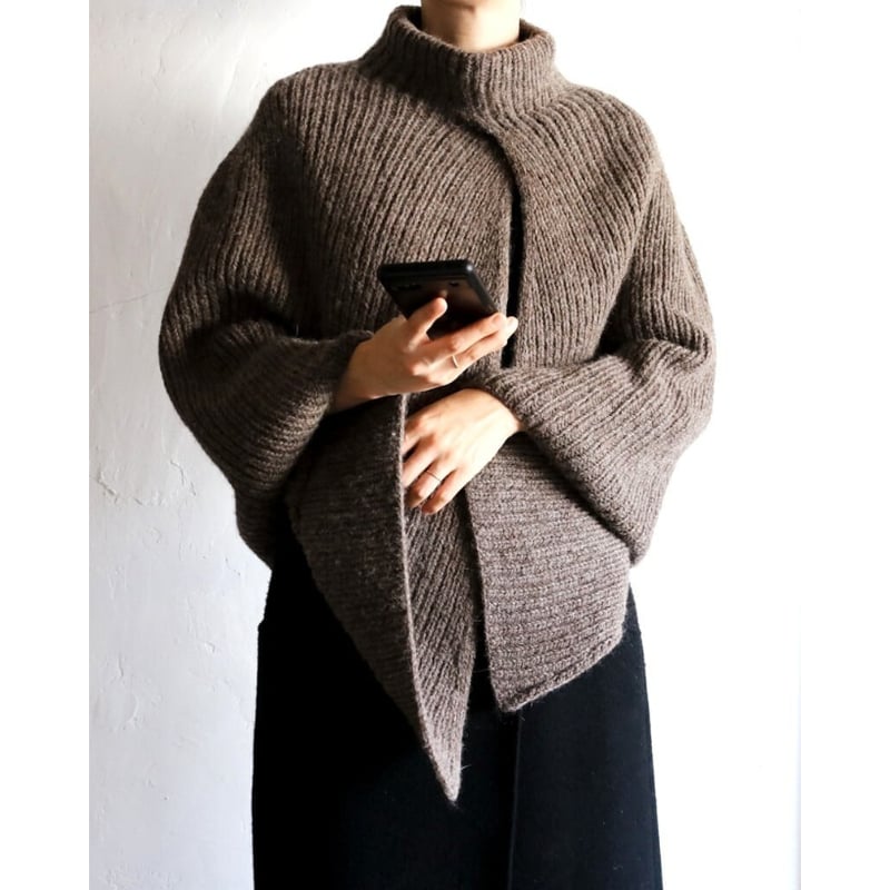 Mant Cape | K2tog Yarn and Handmade