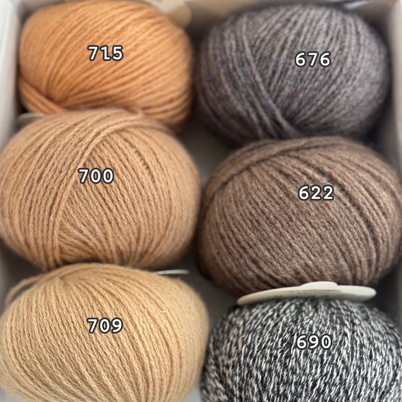 Cardiff] Classic - 676 (Zig Zag) | K2tog Yarn