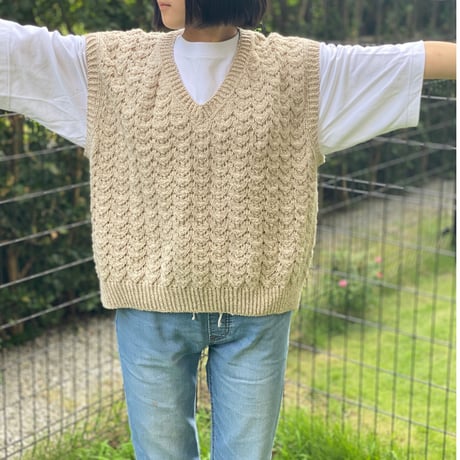 日本語文章パターン付キット Aura Vest (Eco Merino DK & long version) size 2
