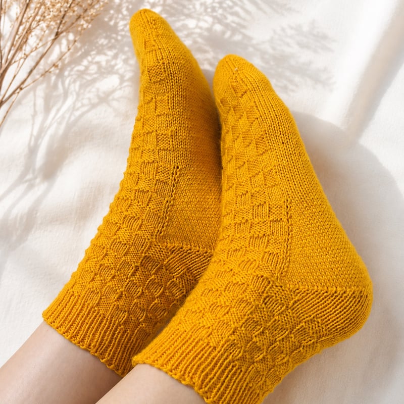 Checky Socks | K2tog Yarn and Handmade