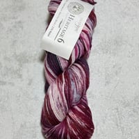 [Cascade] Heritage6 Hand Paints 611 (Berry Smoke)