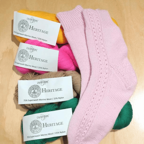 Knot Knot Socks