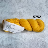 [Cascade] Heritage - 5752(Golden Yellow)