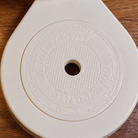 [K2tog] Wool Jeanie Yarn Holder (本体1台購入用)  【訳あり】
