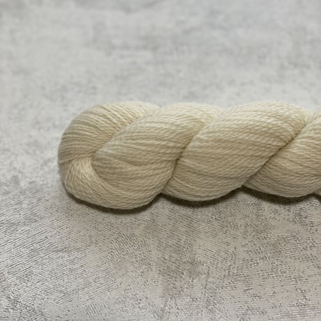 [Cascade] Cascade 220 Fingering - 8010 (Natural - Undyed)