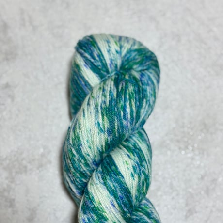 [Cascade] Heritage6 Hand Paints 606 (Lakeside)