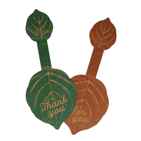 TAGGED GIFT TIE Leaf A