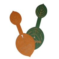 TAGGED GIFT TIE Leaf D