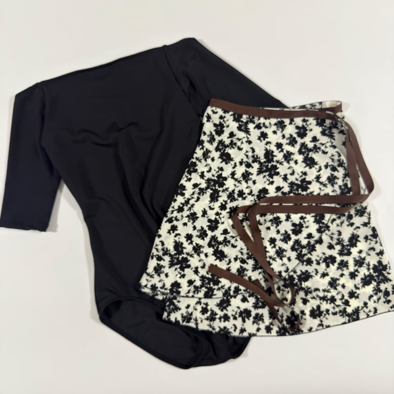 sylphynes BLACK】オフショルダーレオタード5分袖<10869> | sylph