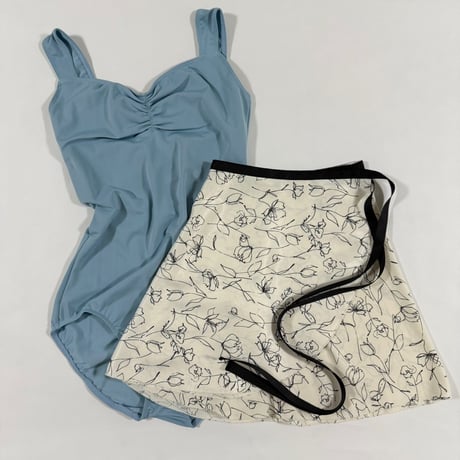 ルナ⭐︎・4/18までお値下げ・Sylphynes／レオタード 2025年最新】レオタードシルフィーヌの人気アイテム - メルカリ