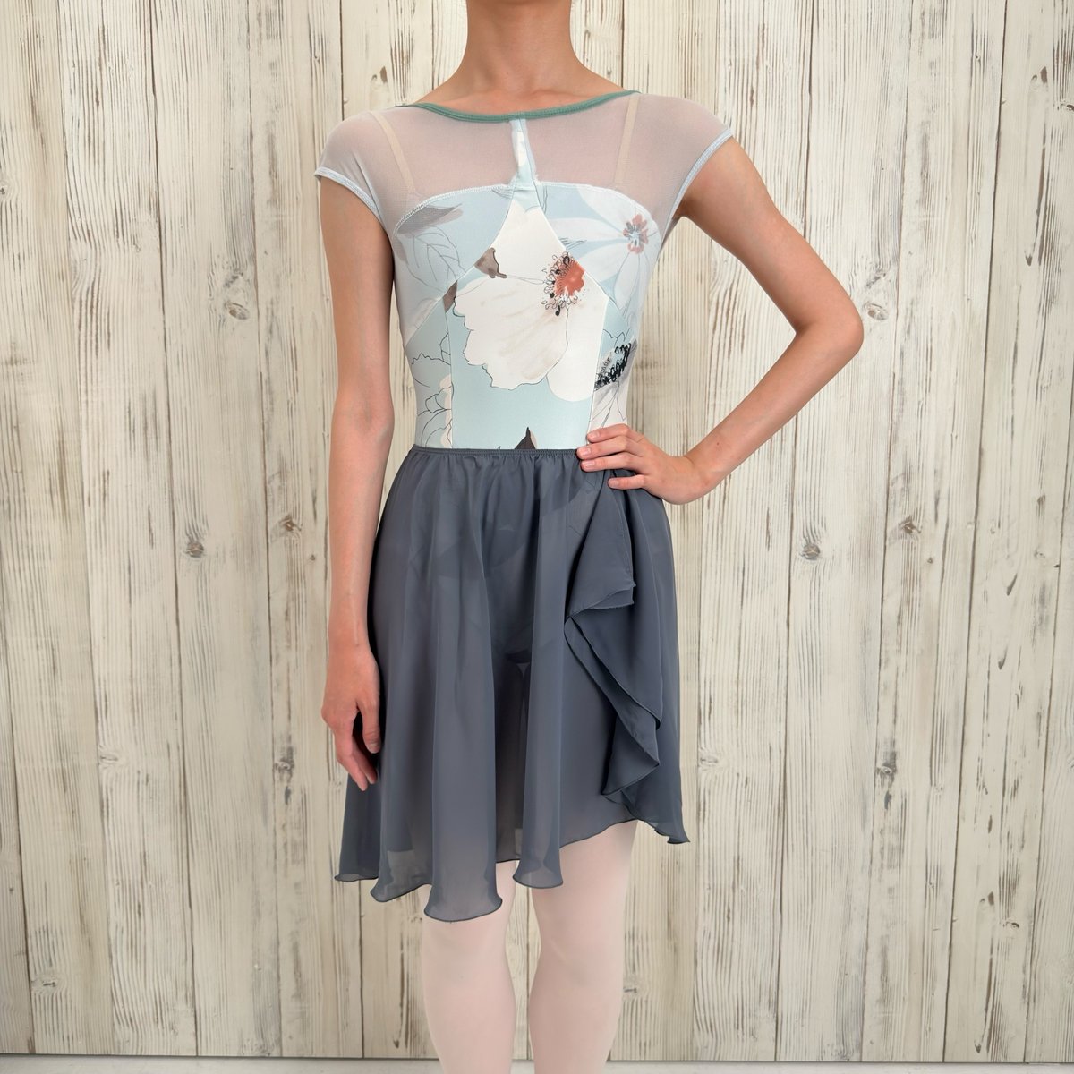 シルフィーヌ　フレンチスリーブレオタード　サイズ38 シルフィーヌ フレンチスリーブレオタード サイズ38 ショップ