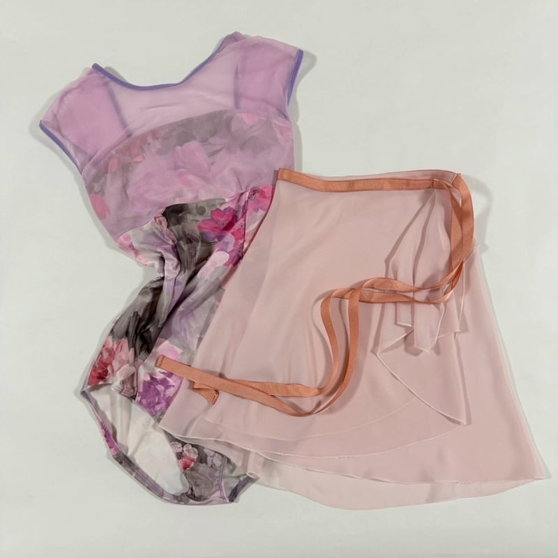 【sylphynes】グリーン 長袖トップス　バレエ　シルフィーヌ sylphynes】グリーン 長袖トップス バレエ シルフィーヌ 楽天