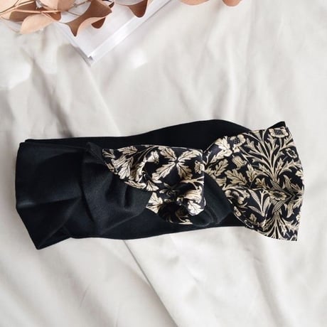 leaves black ivory × T-shirt black / ribbon turban
