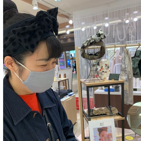【数量限定】velvet dots black /  cross turban