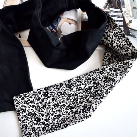 ribbon turban / monotone ×  T-shirt black