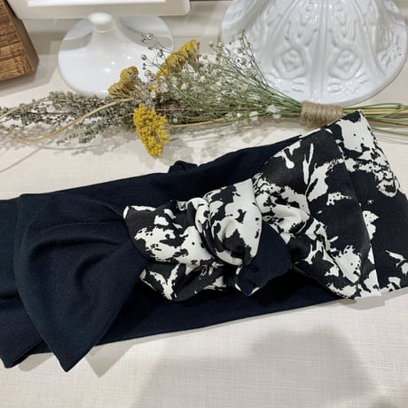 ribbon turban / MADARA × T-shirt