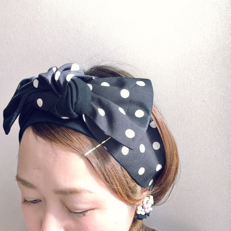black dots ribbon turban x black