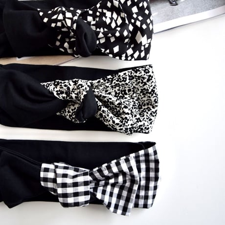 ribbon turban / monotone ×  T-shirt black