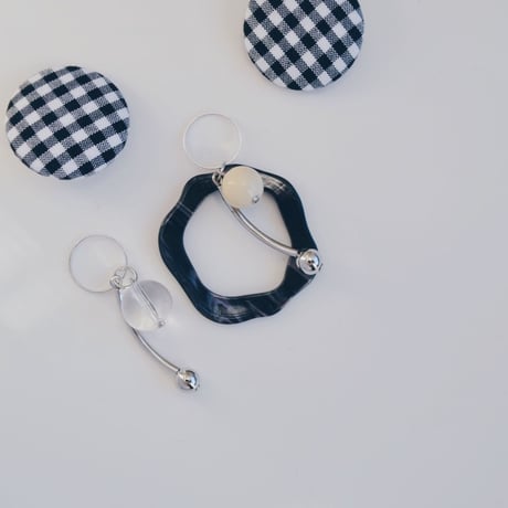Xmas rose black x button ( pierce)