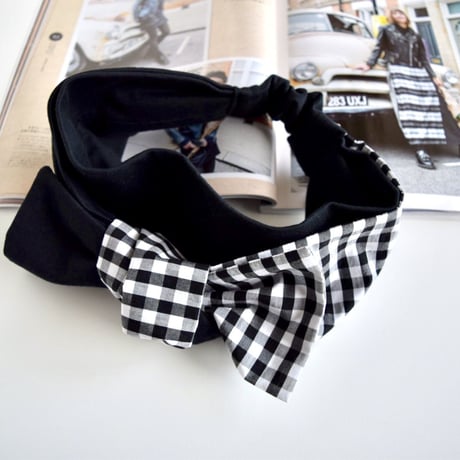 ribbon turban / monotone ×  T-shirt black