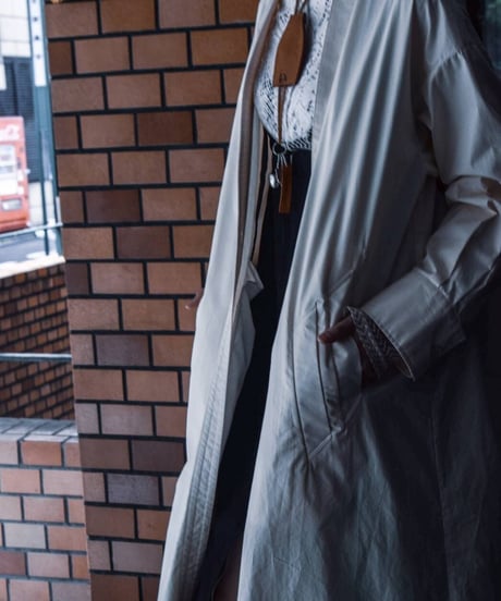Hankes "Anti solution shirt coat"