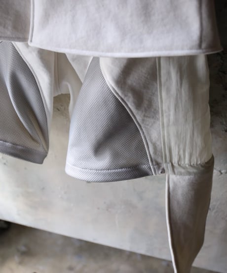 JFR "Golf geometric spacey short pants"