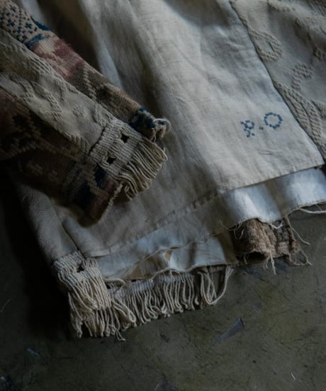 Gauche "Inside out faded jacket" Native american.