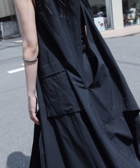 NL "Moonrise dress gilet"