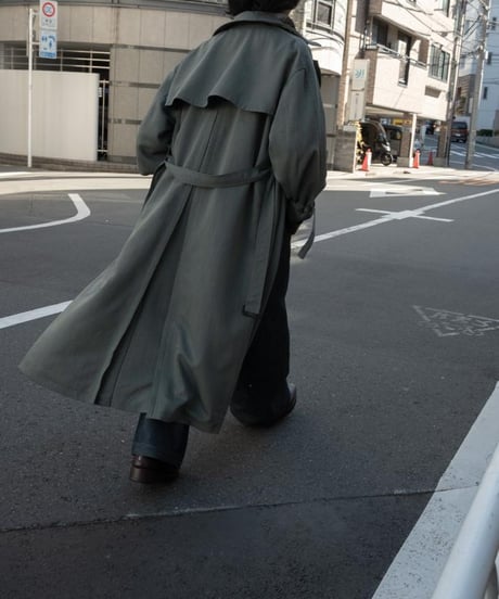 WILDFRÄULEIN "Trench coat" Offgreen silk.