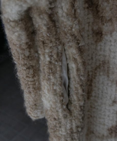 Hankes "Very large sheephair coat"