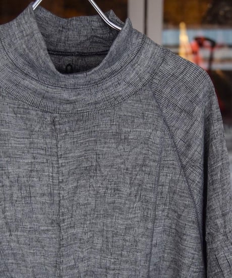 JFR × WILDFRÄULEIN "Solid high neck cutsew" Yohryu black & grey , Linen jersey.