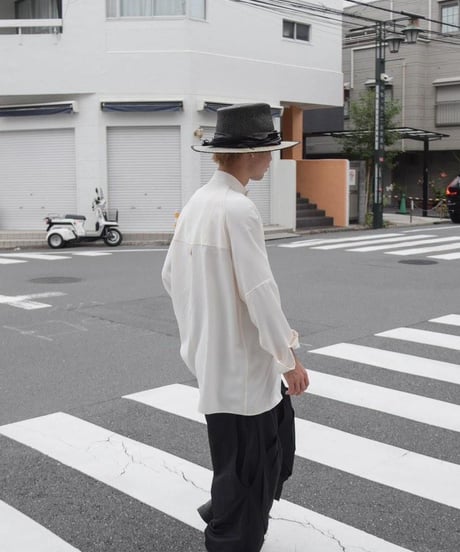WILDFRÄULEIN "Royalty shirt" White silk.